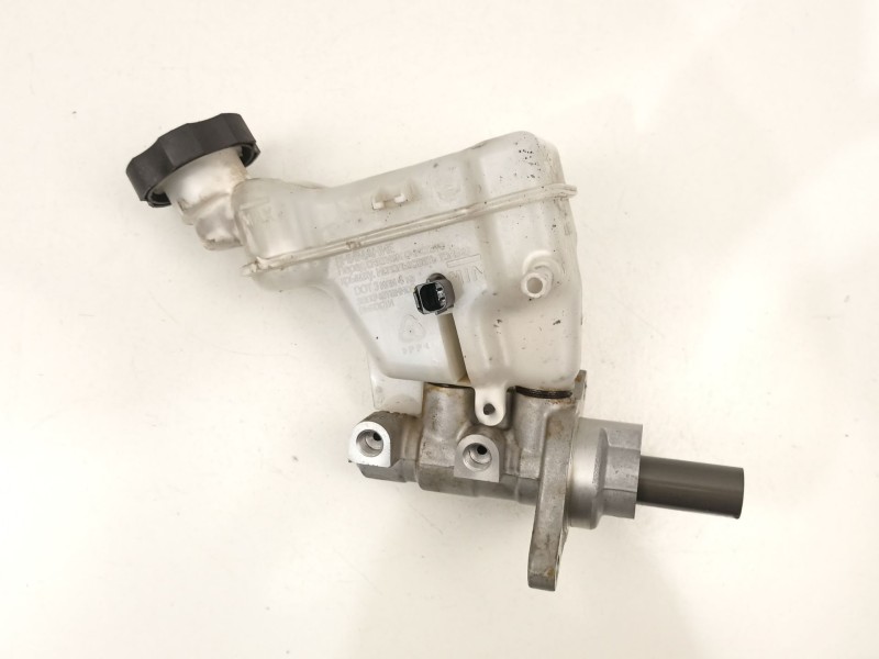 Recambio de bomba de freno para hyundai ix20 (jc) 1.4 crdi referencia OEM IAM 585101K230  