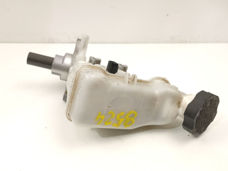 Recambio de bomba de freno para hyundai ix20 (jc) 1.4 crdi referencia OEM IAM 585101K230  