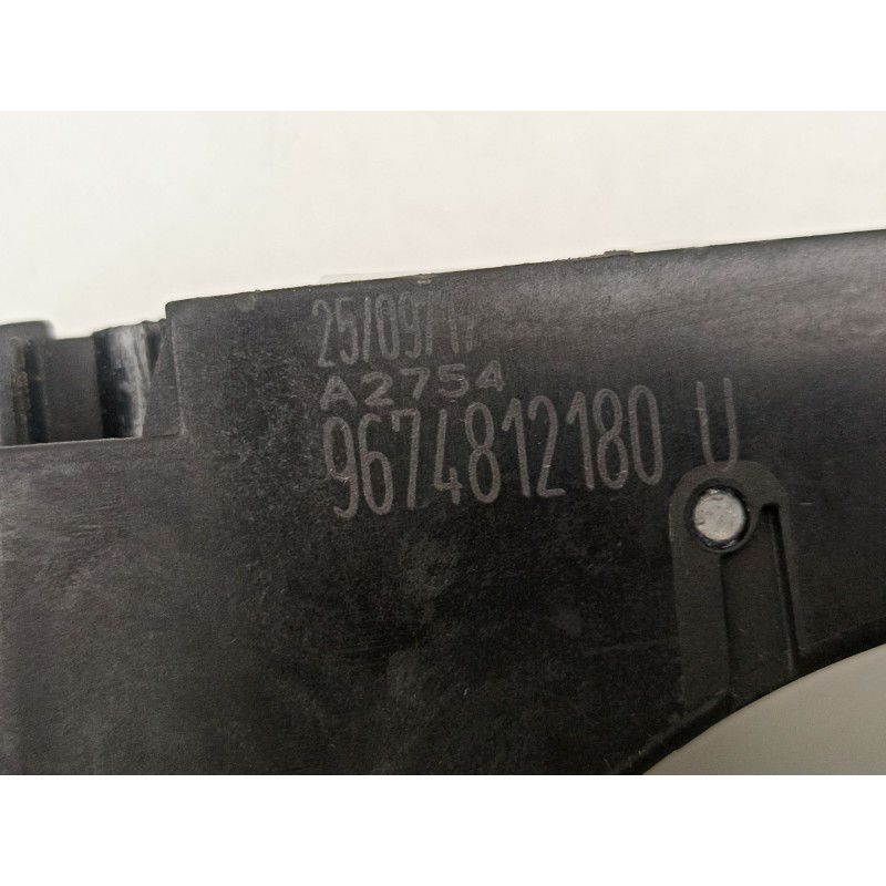 Recambio de manilla trasera izquierda para citroën c4 ii (nc_) 1.6 bluehdi 100 referencia OEM IAM 9674812180  