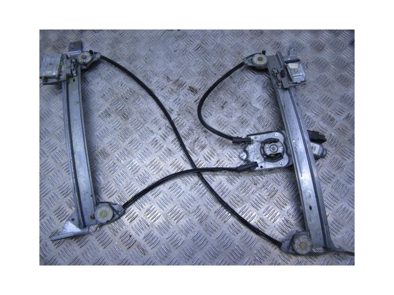 Recambio de elevalunas elec. del. dch. : renault megane : 1.9 dci [2004] para renault megane 1.9 dci referencia OEM IAM 80754008