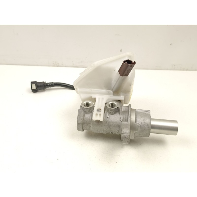 Recambio de bomba de freno para citroën c4 ii (nc_) 1.6 bluehdi 100 referencia OEM IAM 4601Y4  