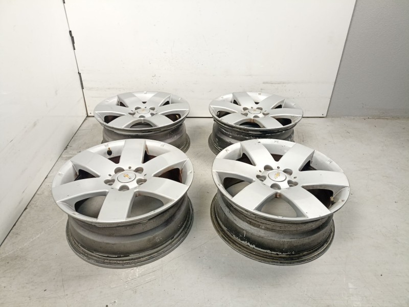 Recambio de juego llantas para chevrolet captiva (c100, c140) 2.2 d referencia OEM IAM 95151220  