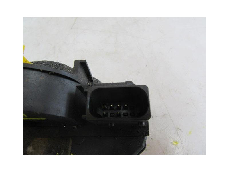 Recambio de cerradura pta. tras. izq. : opel insignia : 2.0 cdti ( 160 cv ) [2011] para opel insignia 2.0 cdti ( 160 cv ) refere