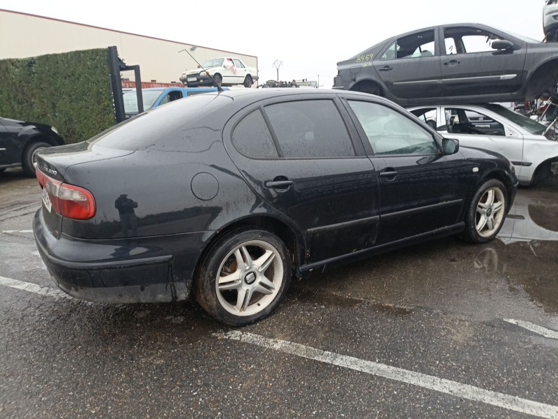 seat toledo ii (1m2) del año 1998