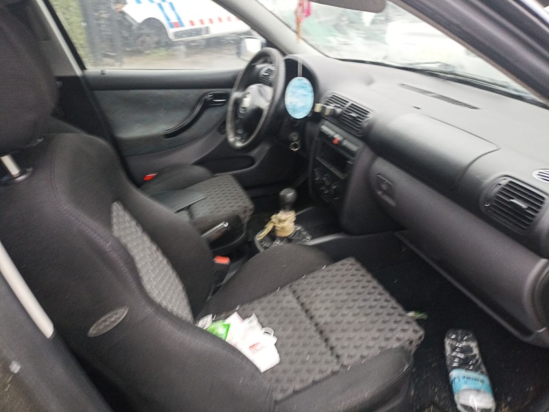 seat toledo ii (1m2) del año 1998