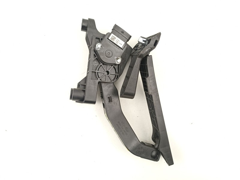 Recambio de potenciometro aceleracion para kia carens iv 1.7 crdi referencia OEM IAM 351904A700  