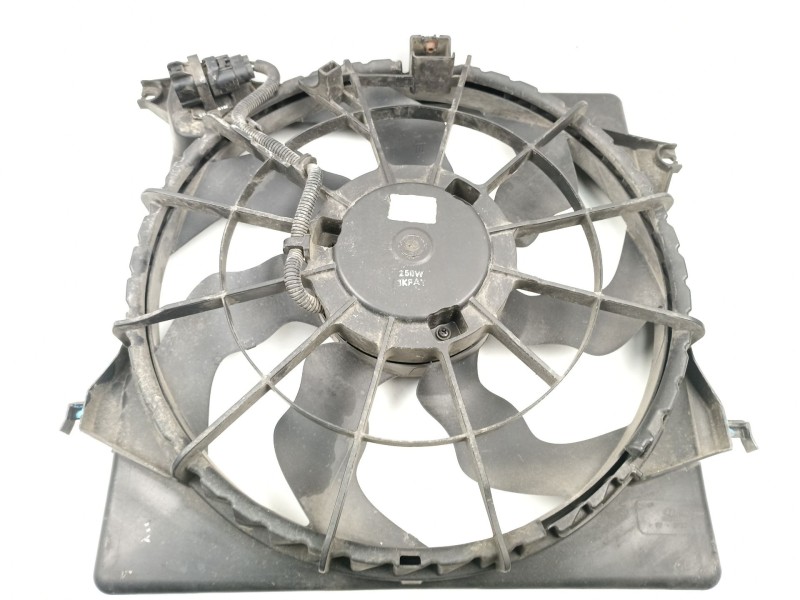 Recambio de electroventilador para kia carens iv 1.7 crdi referencia OEM IAM 25380A4510  