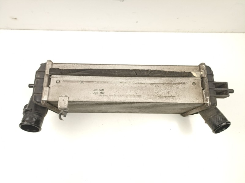 Recambio de radiador intercooler para kia carens iv 1.7 crdi referencia OEM IAM 282702A820  