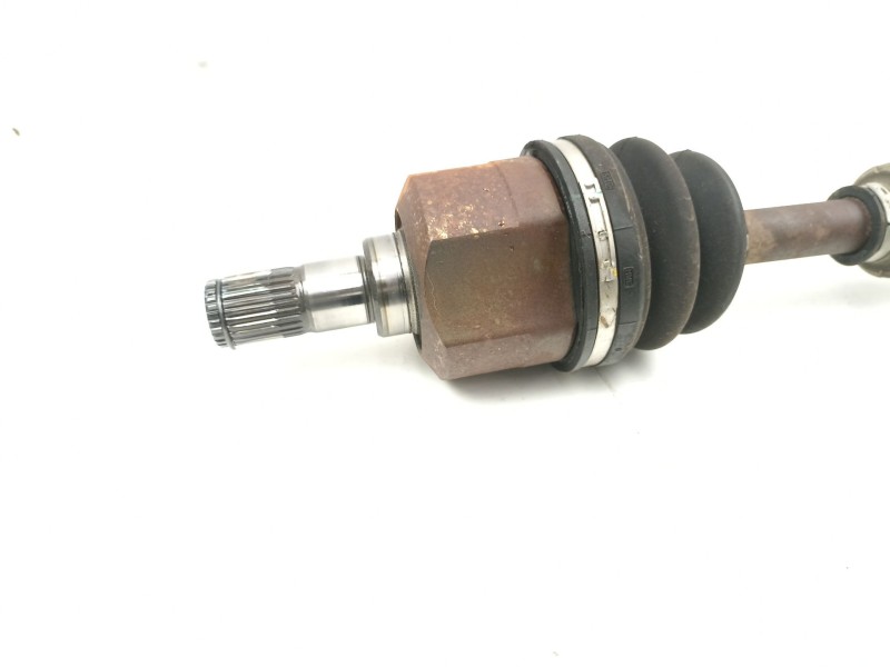 Recambio de transmision delantera izquierda para kia carens iv 1.7 crdi referencia OEM IAM 49500A4200  