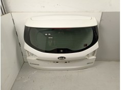 Recambio de porton trasero para kia carens iv 1.7 crdi referencia OEM IAM 73700A4040  