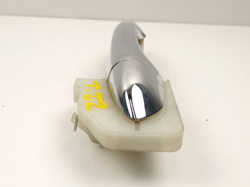 Recambio de manilla trasera izquierda para kia carens iv 1.7 crdi referencia OEM IAM 83655A4000  