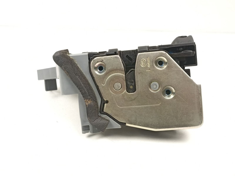 Recambio de cerradura puerta trasera izquierda para kia carens iv 1.7 crdi referencia OEM IAM 81410A4030  