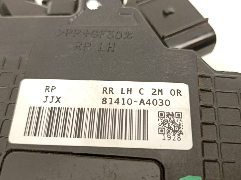Recambio de cerradura puerta trasera izquierda para kia carens iv 1.7 crdi referencia OEM IAM 81410A4030  