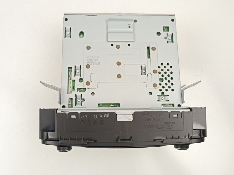 Recambio de radio cd/mp3 para kia carens iv 1.7 crdi referencia OEM IAM 96170A4610CA  