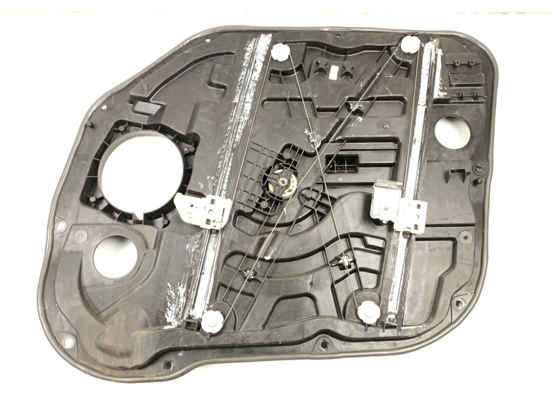 Recambio de elevalunas delantero izquierdo para kia carens iv 1.7 crdi referencia OEM IAM 82450A4010  