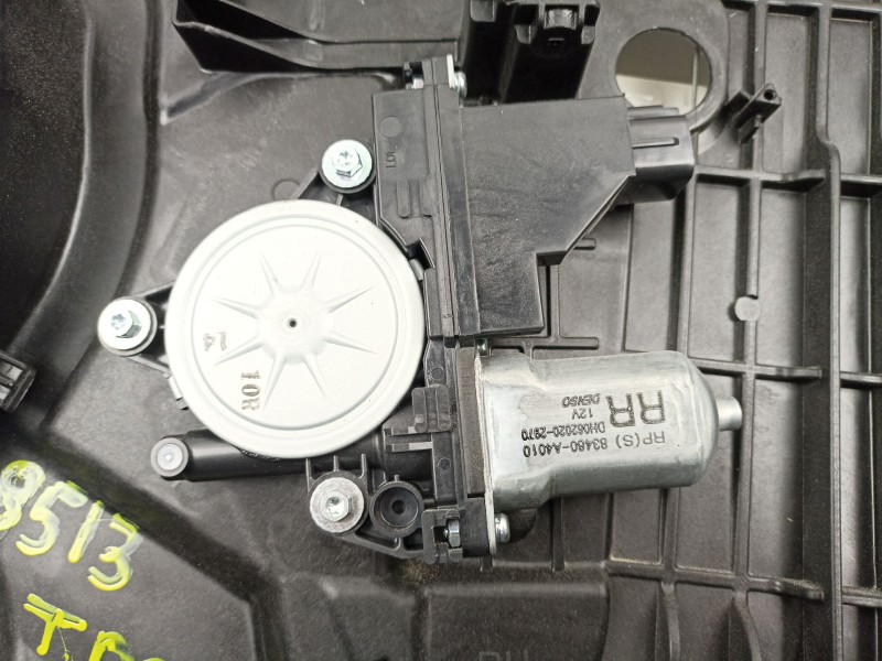 Recambio de elevalunas trasero derecho para kia carens iv 1.7 crdi referencia OEM IAM 83460A4010  