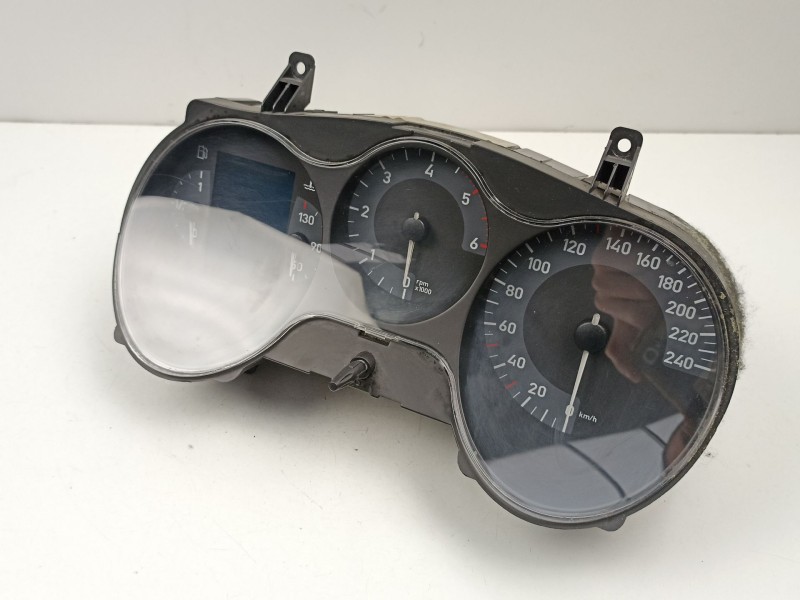 Recambio de cuadro instrumentos para seat leon (1p1) 2.0 tdi 16v referencia OEM IAM 1P0920840C  