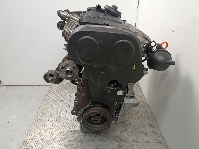 Recambio de motor turbo diesel para seat leon (1p1) 2.0 tdi 16v referencia OEM IAM BKD  