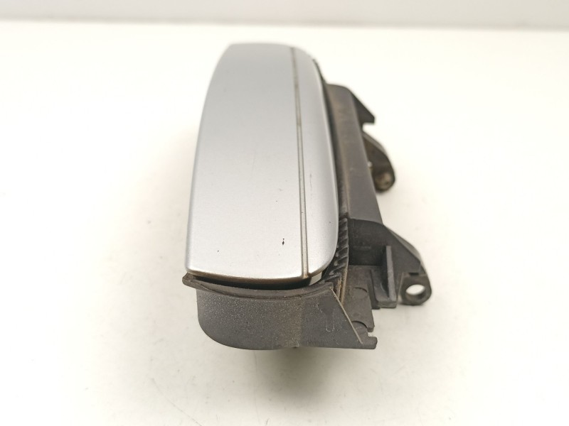 Recambio de manilla trasera derecha para seat exeo st (3r5) 2.0 tdi referencia OEM IAM 4B0839885  