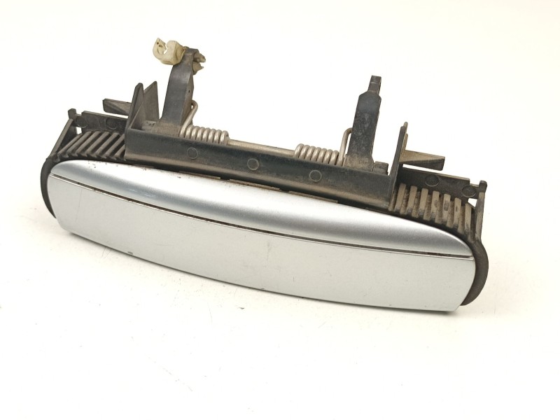 Recambio de manilla delantera derecha para seat exeo st (3r5) 2.0 tdi referencia OEM IAM 4B0839885  