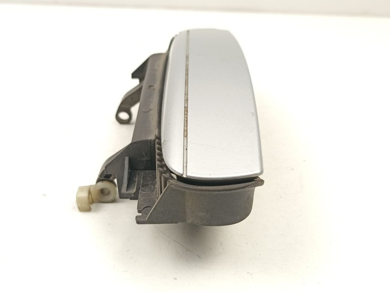 Recambio de manilla delantera derecha para seat exeo st (3r5) 2.0 tdi referencia OEM IAM 4B0839885  