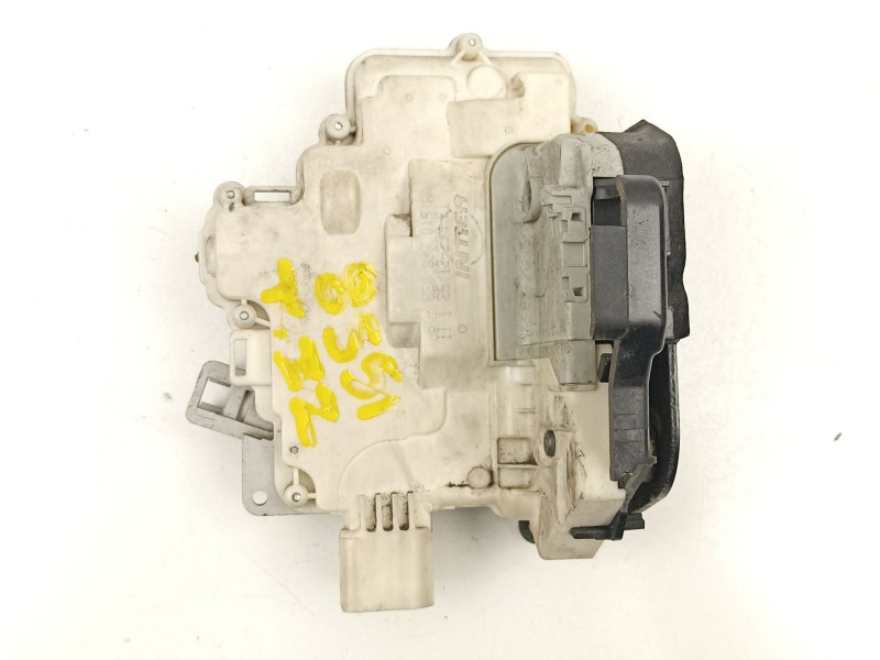 Recambio de cerradura puerta trasera izquierda para seat exeo st (3r5) 2.0 tdi referencia OEM IAM 8E0839015AA  