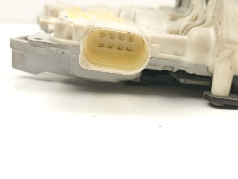 Recambio de cerradura puerta trasera izquierda para seat exeo st (3r5) 2.0 tdi referencia OEM IAM 8E0839015AA  