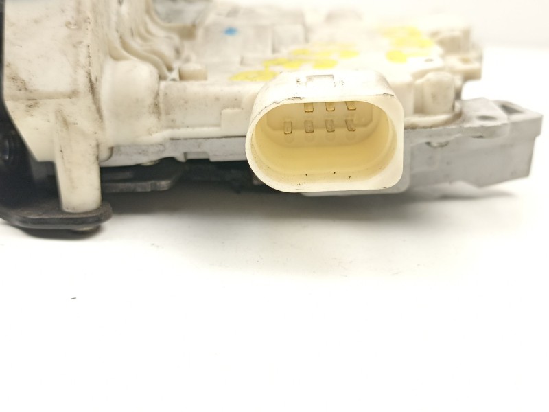 Recambio de cerradura puerta trasera derecha para seat exeo st (3r5) 2.0 tdi referencia OEM IAM 8E0839016AA  