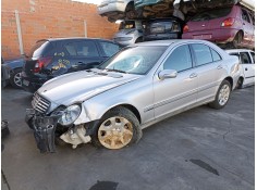 mercedes-benz clase c (w203) del año 2003