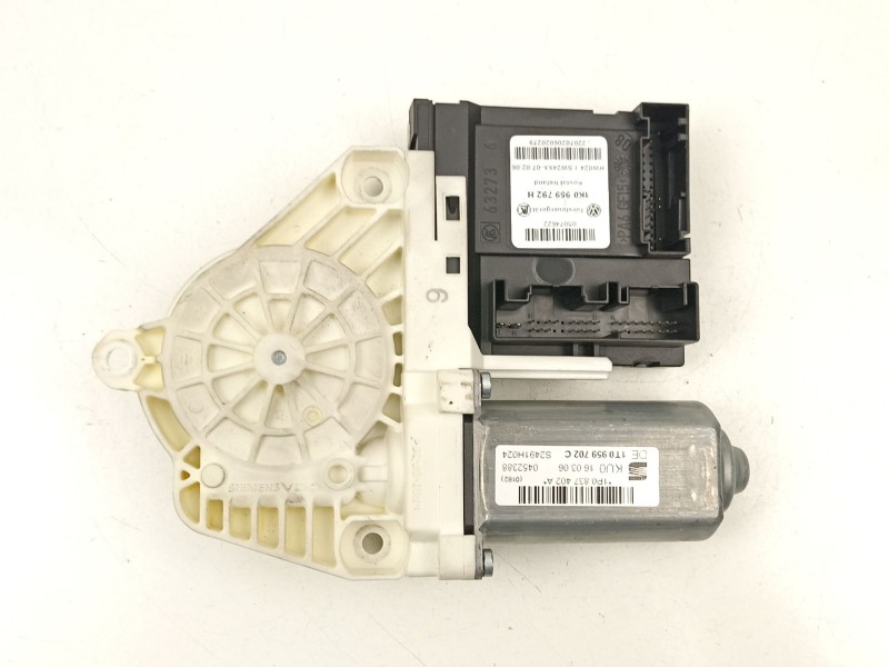 Recambio de elevalunas delantero derecho para seat leon (1p1) 2.0 tdi 16v referencia OEM IAM 1P0837402A  1K0959792H