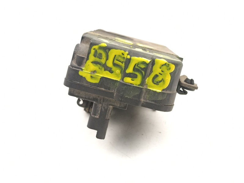 Recambio de cerradura puerta delantera izquierda para peugeot 206 van 1.4 hdi referencia OEM IAM 9135H2  