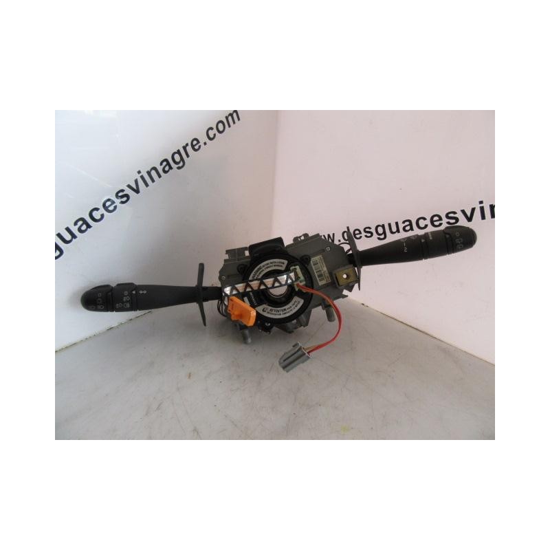 Recambio de mando luces y limpias : renault scenic : 1.9 dci---f9q k 732 5p [2002] para renault scenic 1.9 dci---f9q k 732 refer