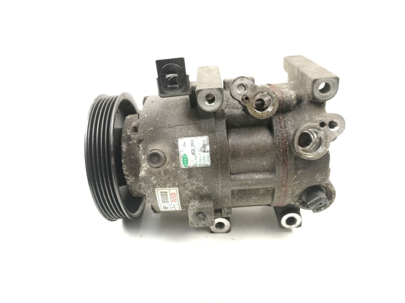 Recambio de compresor aire acondicionado para kia carens iv 1.7 crdi referencia OEM IAM 97701A4500  