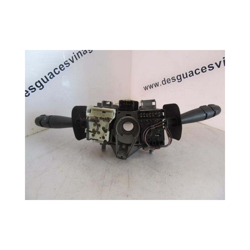 Recambio de mando luces y limpias : renault scenic : 1.9 dci---f9q k 732 5p [2002] para renault scenic 1.9 dci---f9q k 732 refer