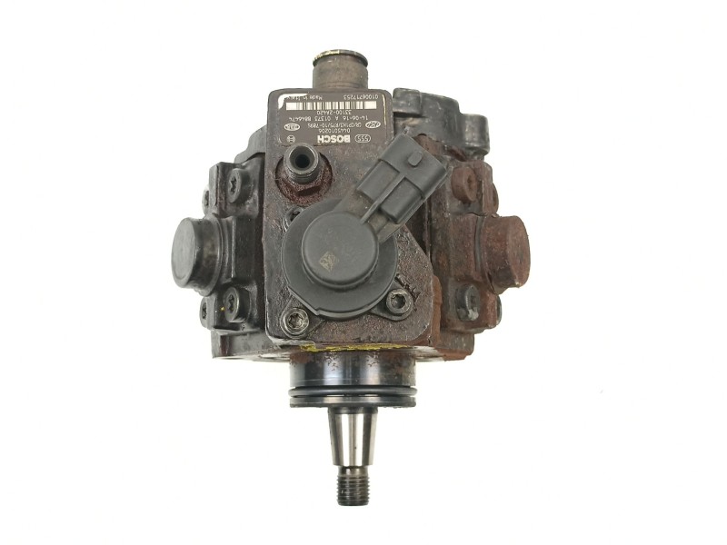 Recambio de bomba inyectora diesel para kia carens iv 1.7 crdi referencia OEM IAM 331002A420 0445010206 