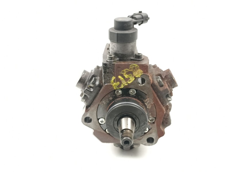 Recambio de bomba inyectora diesel para kia carens iv 1.7 crdi referencia OEM IAM 331002A420 0445010206 