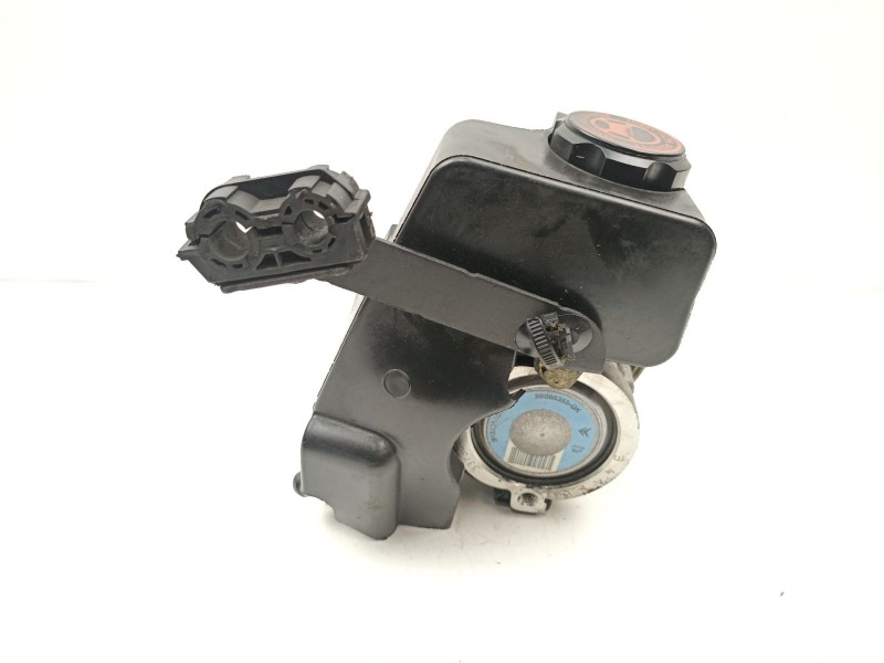 Recambio de bomba direccion para peugeot 206 van 1.4 hdi referencia OEM IAM 9638364580 26086355QK 