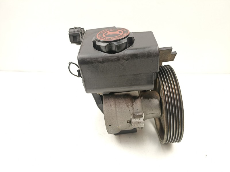 Recambio de bomba direccion para peugeot 206 van 1.4 hdi referencia OEM IAM 9638364580 26086355QK 