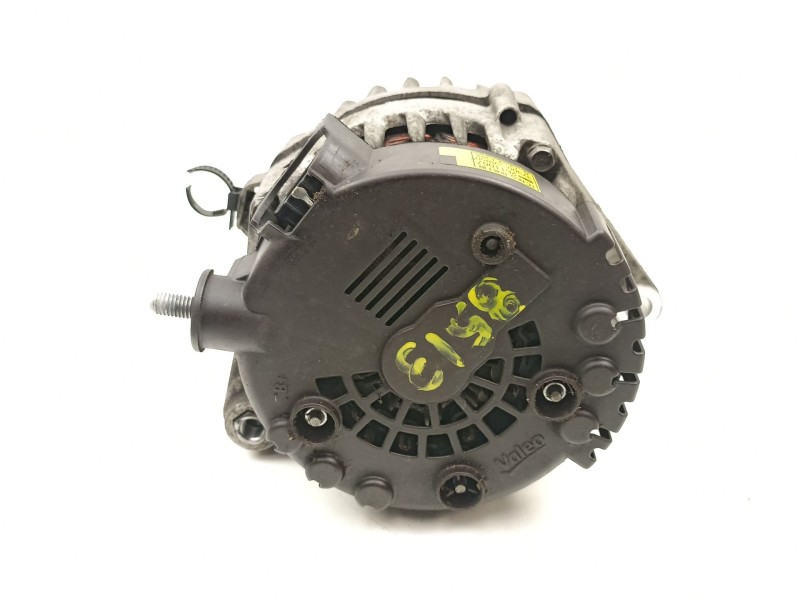 Recambio de alternador para kia carens iv 1.7 crdi referencia OEM IAM 373002A850 2611067 