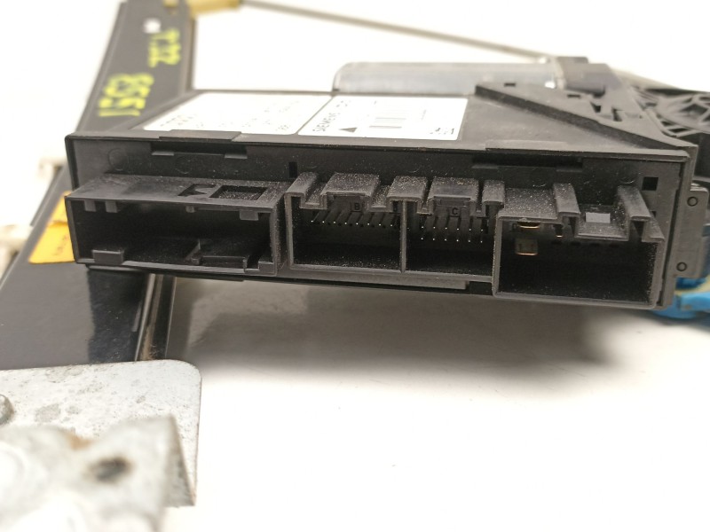 Recambio de elevalunas trasero izquierdo para seat exeo st (3r5) 2.0 tdi referencia OEM IAM 8E0839461C  8E0959801E