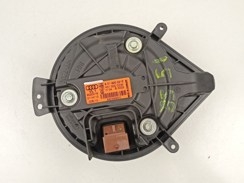 Recambio de motor calefaccion para seat exeo st (3r5) 2.0 tdi referencia OEM IAM 8E1820021E  