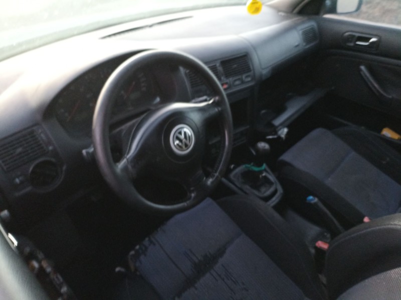 volkswagen golf iv (1j1) del año 2001