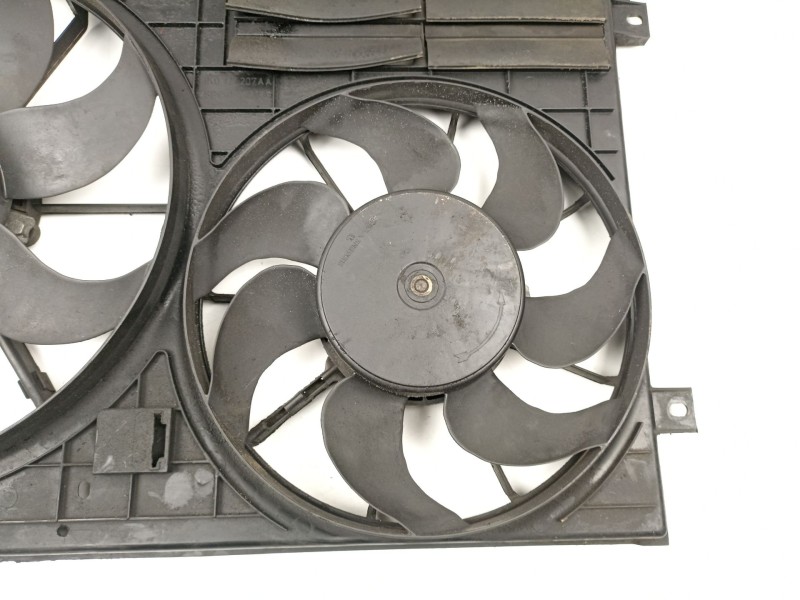 Recambio de electroventilador para seat leon (1p1) 2.0 tdi 16v referencia OEM IAM 1K0121205G  