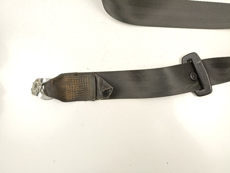 Recambio de cinturon seguridad trasero derecho para seat exeo st (3r5) 2.0 tdi referencia OEM IAM 3R0857805RAA  