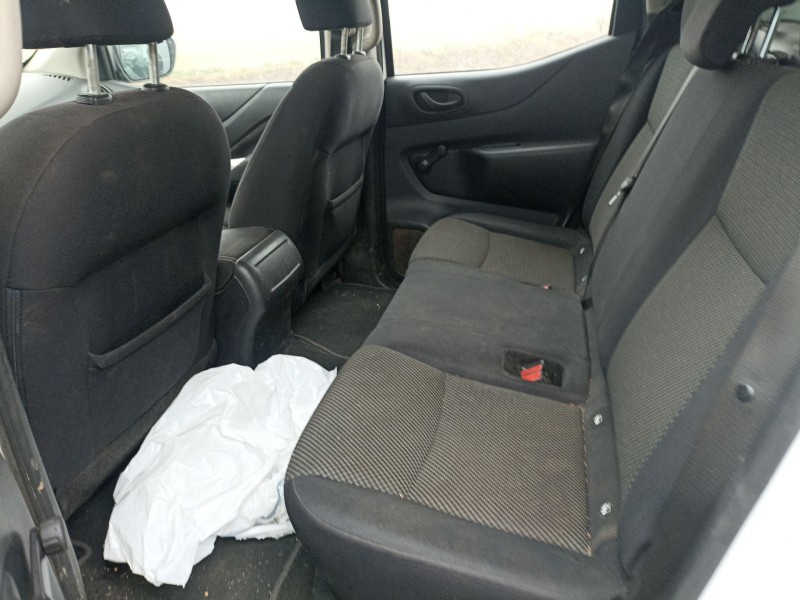 nissan navara np300 pick-up (d23, d23t) del año 2020