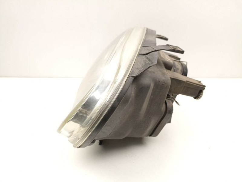 Recambio de faro derecho para volkswagen golf iv (1j1) 1.6 16v referencia OEM IAM 1J1941016K  