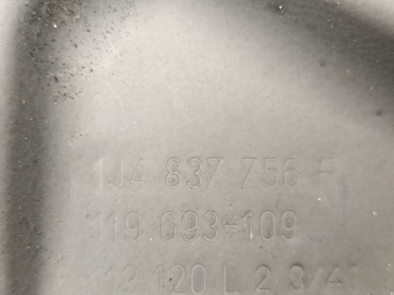 Recambio de elevalunas delantero derecho para volkswagen golf 1.9 tdi referencia OEM IAM 1J4837756F  