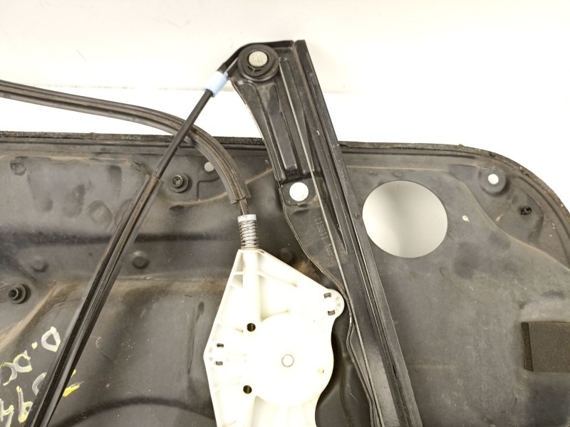 Recambio de elevalunas delantero derecho para volkswagen golf alh referencia OEM IAM 1J4837756F  