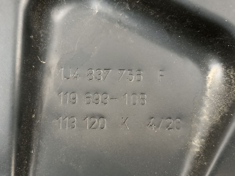 Recambio de elevalunas delantero derecho para volkswagen golf alh referencia OEM IAM 1J4837756F  