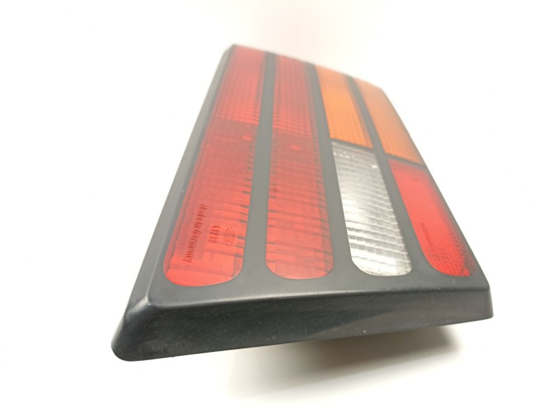 Recambio de piloto trasero izquierdo para ford orion ii (aff) 1.6 d referencia OEM IAM 86AG13A603CA  